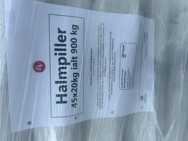 Halmpiller til hestebokse